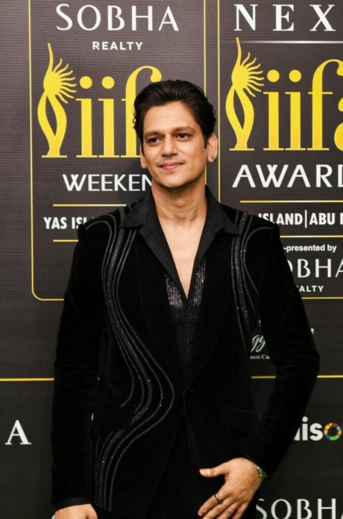 Hintli şarkıcı ve rapçi Karan Aujla