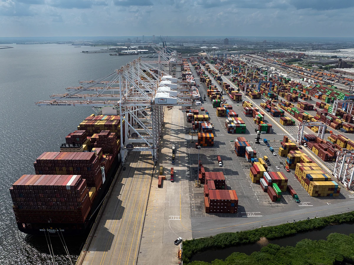 Trump'ın Tarifelerinin Fiyatlar Üzerinde Neden Daha Büyük Bir Etkisi Olmadı?